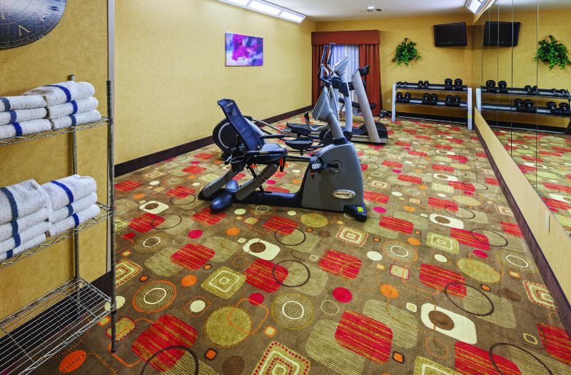 La Quinta Inn & Suites by Wyndham Stillwater-University Area photo 2