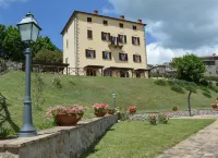Country House il Ciliegio Hotels in Chiusdino