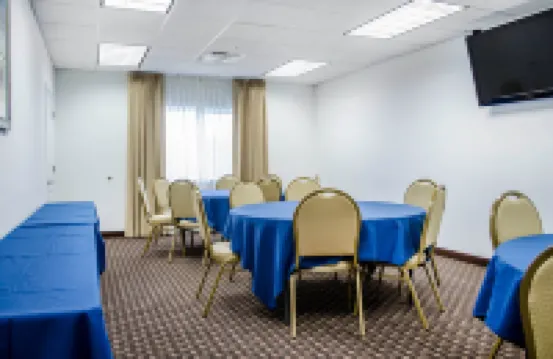 Comfort Inn & Suites Barnesville - Frackville