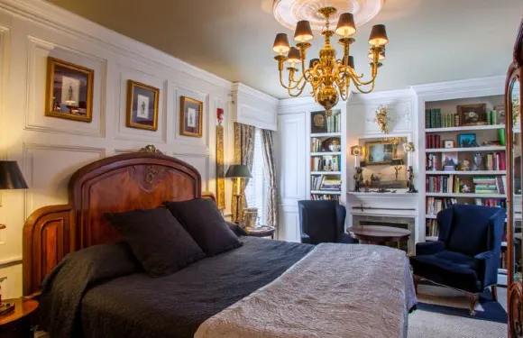 拖車徑門衞房子的門廊