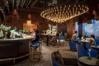 Shangri la Hotel Colombo - 5-Star