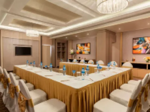 Ramada Hotel & Suites by Wyndham Amwaj Islands Manama Hotels in Block 257