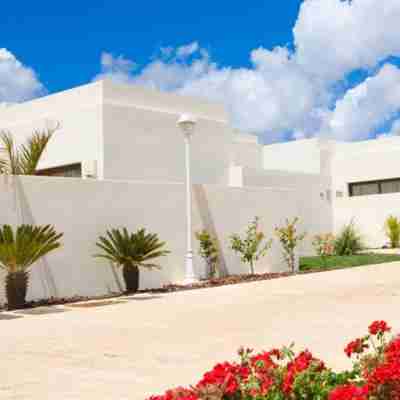 Villas Alondra Hotel Exterior