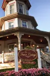 The Tower Cottage Bed and Breakfast Hotel di Point Pleasant Beach
