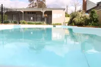 Hermitage Motel Hotels in Muswellbrook