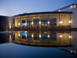 Van der Valk Hotel Sassenheim - Leiden