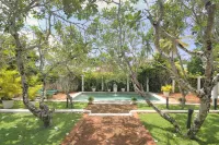 The Sun House Hotels in Labuduwa