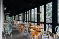 Namin Dago Hotel Hotels in Coblong