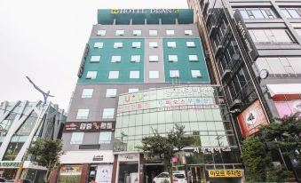 Changwon Dean Hotel