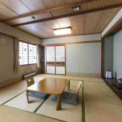 洞爺ごきらく亭 Rooms