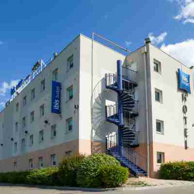 Ibis Budget Marseille Vitrolles Hotel Exterior