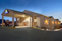 Spark by Hilton Woodstock