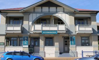 Bermagui Beach Hotel