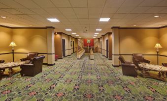 Historic Whispering Woods Hotel & Conference Center