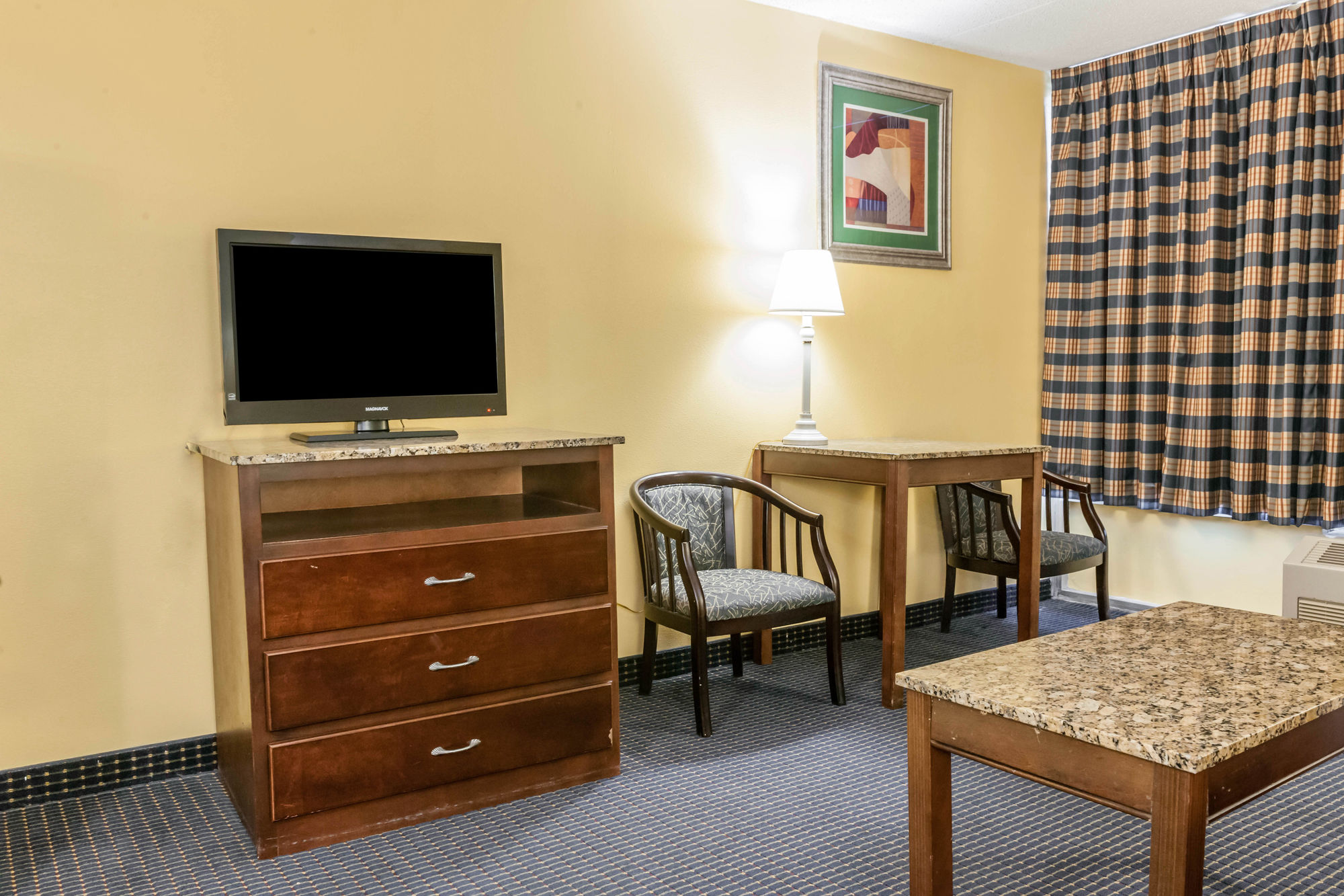 Quality Inn & Suites Lafayette I-65