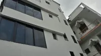 Sakura House
