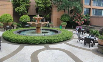 Best Apartment at Times Square - Hizvo