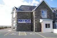 Min y Mor Hotel Hotel dekat Hendre Mynach Caravan & Camping park