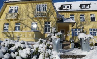 Relaxa at a Luxurious Villa in Bad Pyrmont