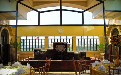 Restaurant The Luneta Hotel Manila Photo