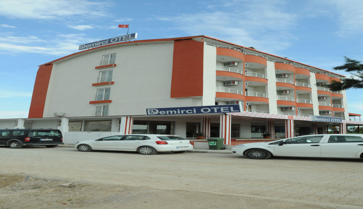 Demirci Hotel