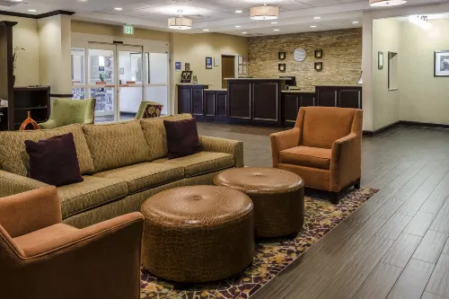 Comfort Inn & Suites Dothan East Hotels in Dothan