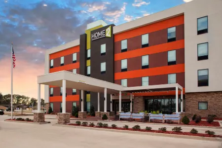 Home2 Suites by Hilton Lake Charles Отели в г. Приен