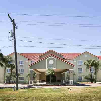 Quality Inn Kingsville Hwy 77 Hotel Exterior