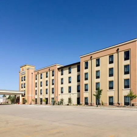 Comfort Inn & Suites Watford City