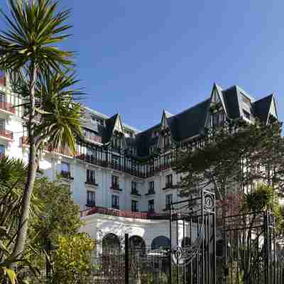 Hotel Barriere l'Hermitage Hotel Exterior