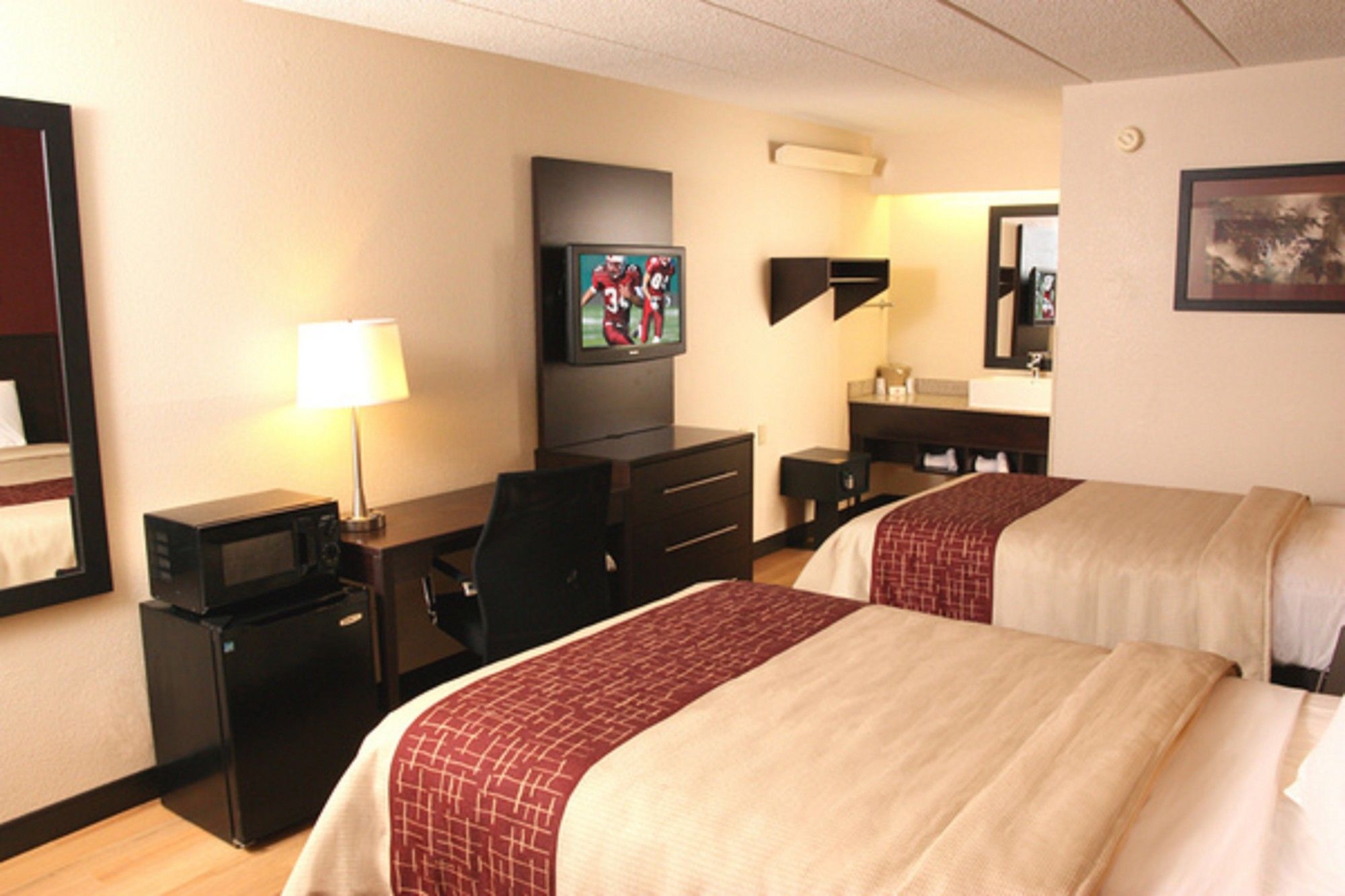 Red Roof Inn Plus+ Baltimore - Washington DC/BWI South