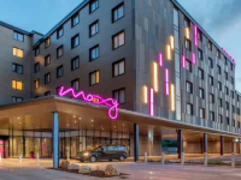 Moxy London Heathrow Airport Hotels in Hounslow