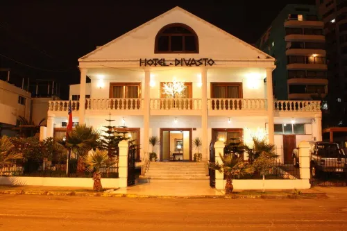 Hotel Divasto - 3-Star