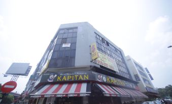 Safari Hotel