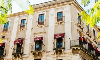 B&B Stesicoro InHabit - City Center