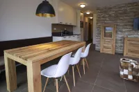 Ski & Golf Suites Zell am See by Alpin Rentals - Incl Summercard فنادق في Bruck an der GroBglocknerstraBe