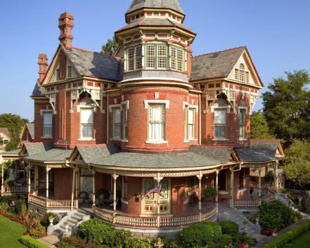 The Empress of Little Rock Hotels in Little Rock