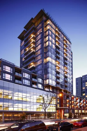 Level Vancouver Yaletown - Seymour Отели рядом с достопримечательностью «UBC Rose Garden»