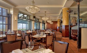 Stamford Grand Adelaide