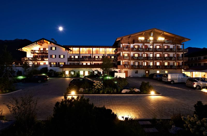 Das Achental Resort-Grassau Updated 2023 Room Price-Reviews & Deals |  Trip.com