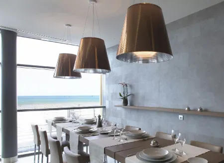 Spa Marin du Val Andre Thalasso Resort Отели в г. Морьё