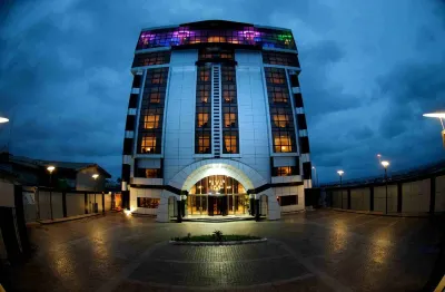 The Avenue Suites