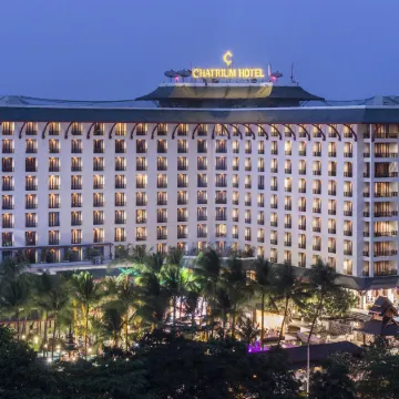 Chatrium Hotel Royal Lake Yangon