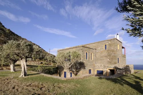 Aegea Blue Cycladic Resort Hotel a Andros