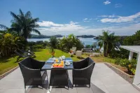 Bocas del Mar Hotels in Estero de la Montana