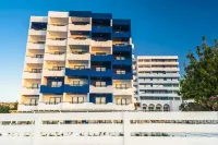 Epsilon Hotel Apartments Hotels in Каллітея
