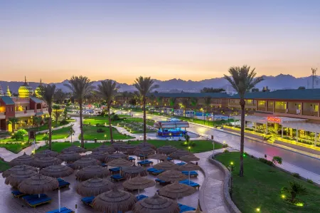 Pickalbatros Aqua Blu Sharm El Sheikh Отели рядом с достопримечательностью «One Thousand and One Nights»