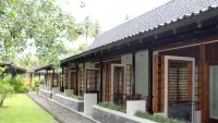 Manohara Borobudur Cultural Center