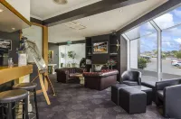 The Commodore Hotels in Glenburnie