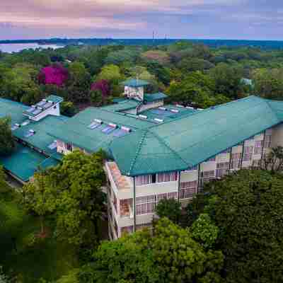 Hotel Sudu Araliya Hotel Exterior